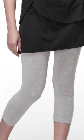 Textured Slub Capri Legging